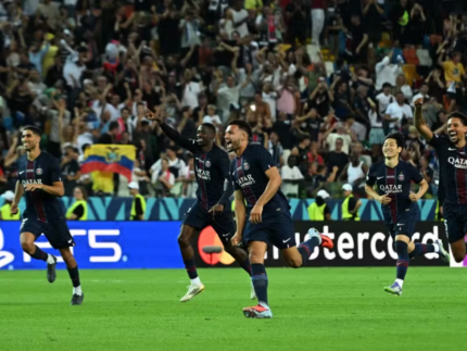 PSG empata no fim, vira o Tottenham nos pênaltis e é  campeão da Supercopa da UEFA