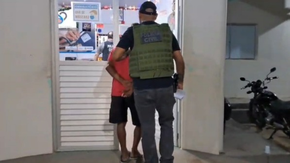 Polícia Civil prende suspeito após denúncia de maus-tratos contra animal