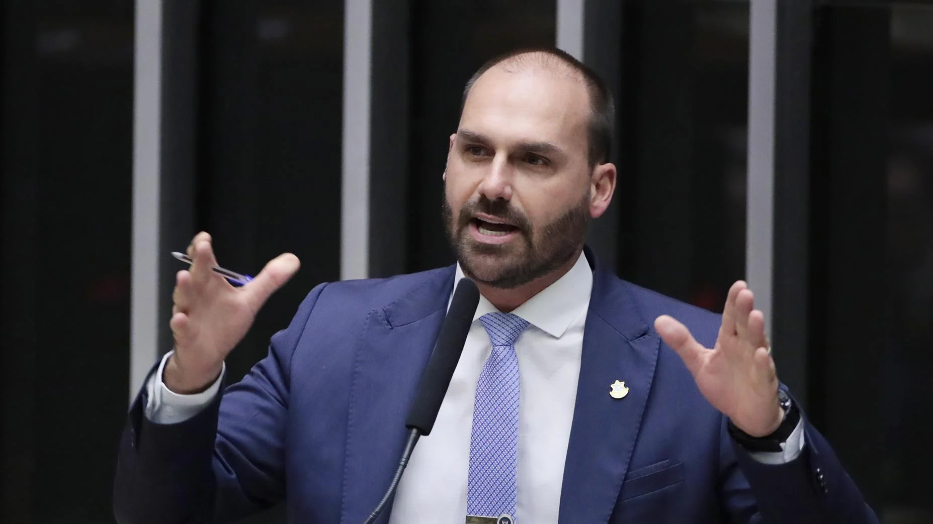 Saiba quem assume as vagas de Eduardo Bolsonaro e Alexandre Ramagem na Câmara