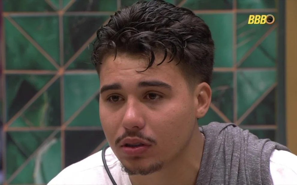 Equipe de Pedro Espíndola toma atitude drástica após acusações de assédio no BBB 26