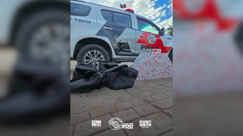 Batalhões de trânsito da PMESP apreendem cigarros contrabandeados em duas operações