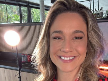 Fernanda Gentil terá Pedro Scooby e Diogo Defante como companheiros no programa da CazéTV