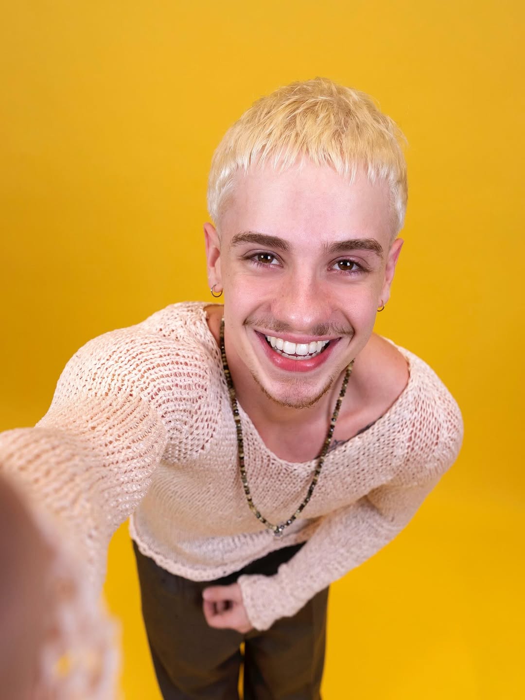 Quem é Juliano Floss, influenciador confirmado para o BBB 26