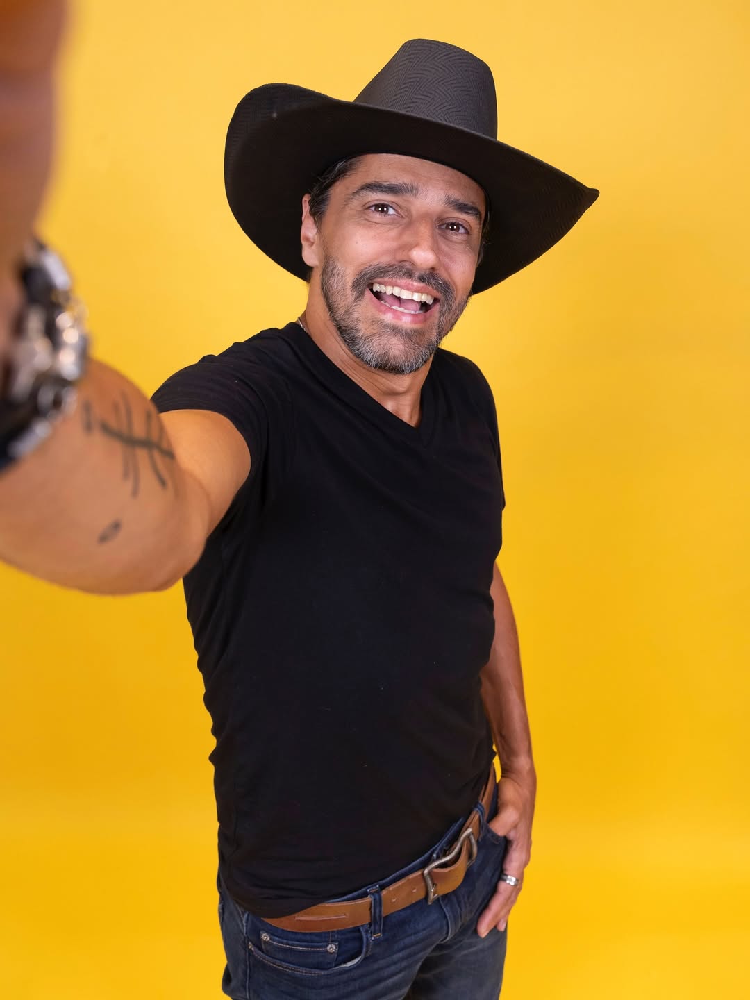 Alberto Cowboy solicita expulsão de Ana Paula por violação de regras no BBB 26