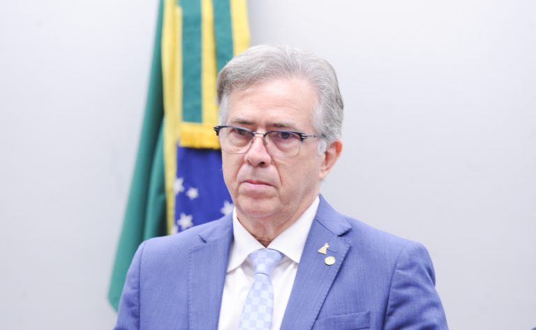 Reunião sobre regulamentação de trabalho por aplicativo é cancelada na câmara