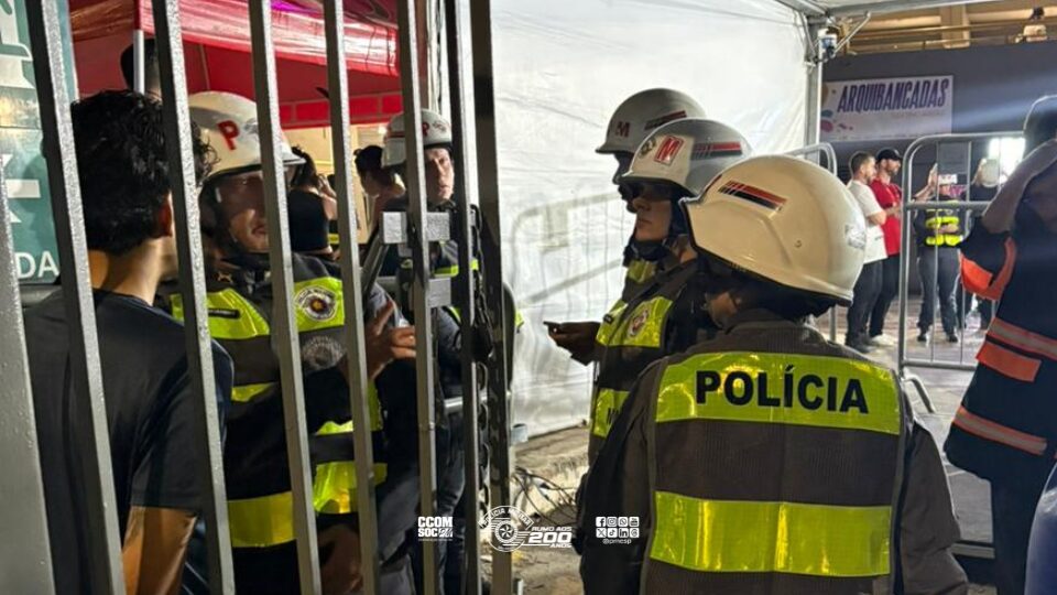 Polícia Militar detém foragido da Justiça no Sambódromo do Anhembi durante o Carnaval