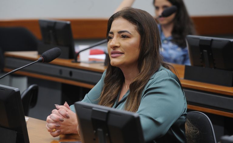 Proposta sugere pena de até 40 anos para estupro com lesão grave ou morte