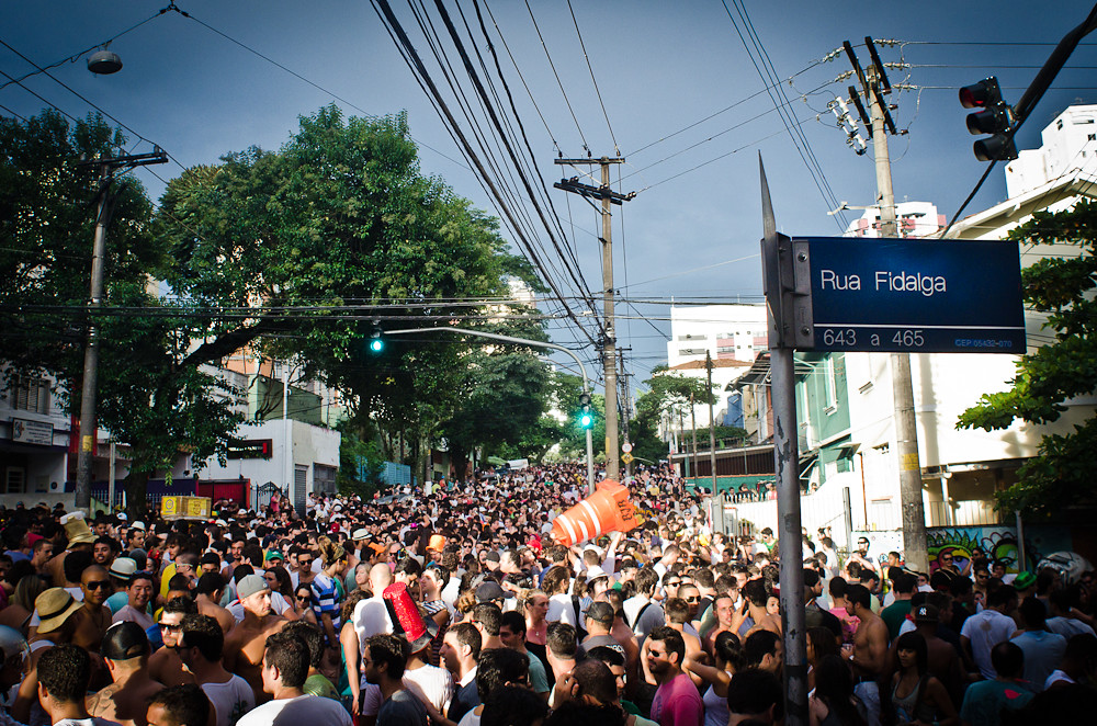 O custo para colocar um bloco de carnaval na rua em São Paulo pode ser elevado