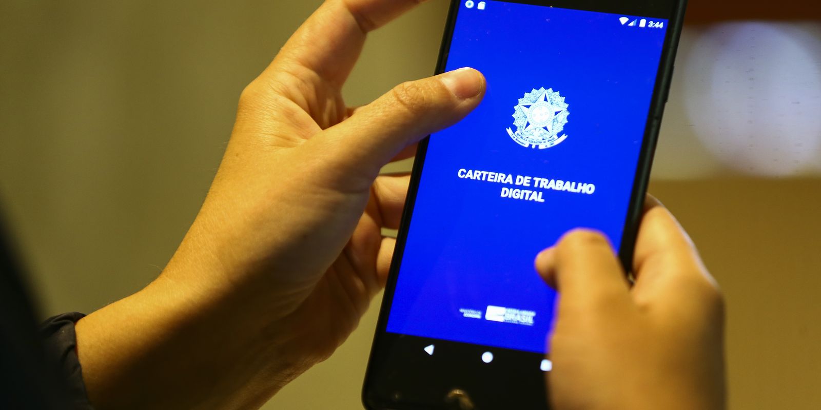 Consulta ao abono salarial PIS/Pasep 2026 é liberada
