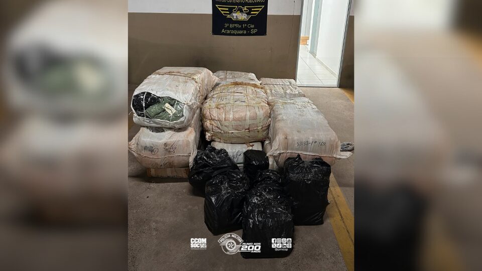 Polícia Rodoviária apreende mercadorias sem nota fiscal na Washington Luís