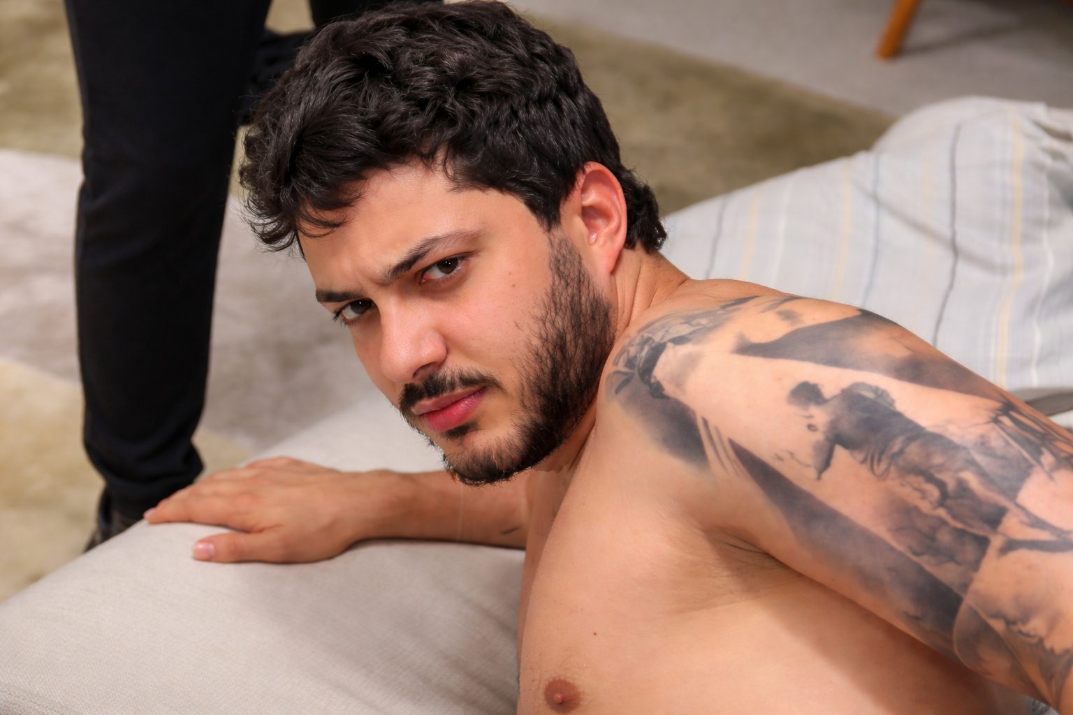 Amigos mobilizam resgate para Matheus Fidelis após fim de namoro com Gabi Martins