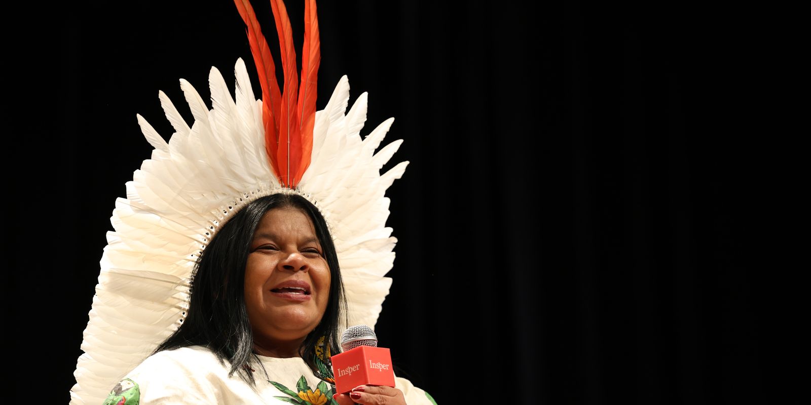 Sônia Guajajara recebe alta médica após cinco dias de internação em São Paulo