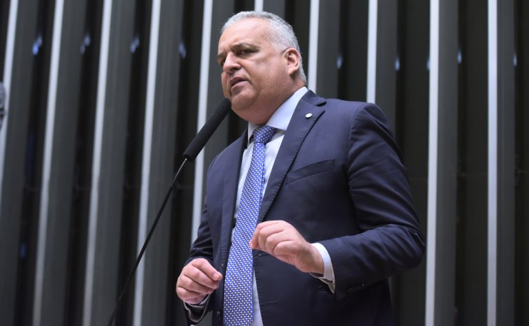 Câmara dos Deputados aprova endurecimento de penas para crimes de furto, roubo, receptação e latrocínio