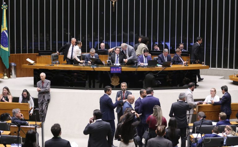 Câmara dos Deputados acelera tramitação de 12 propostas legislativas