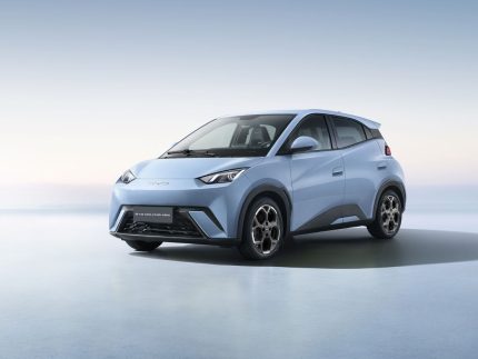 BYD Dolphin Mini faz história e se torna o primeiro carro elétrico a liderar vendas no Brasil