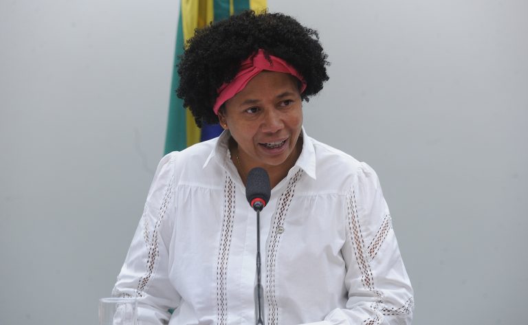 Comissão de Saúde aprova capacitação para diagnóstico precoce de câncer infantojuvenil