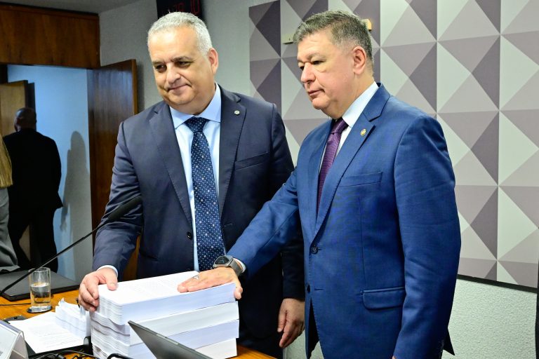 CPMI do INSS avança na análise de relatório com pedido de indiciamento de 218 indivíduos