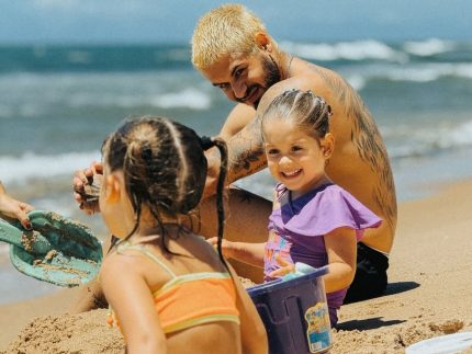 Zé Felipe posta mensagem intrigante durante viagem com os filhos