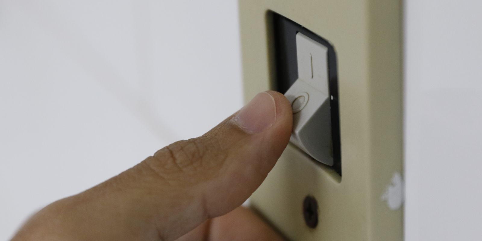 Equatorial solicita atualização cadastral de 1,45 milhão de beneficiários para manter desconto na energia