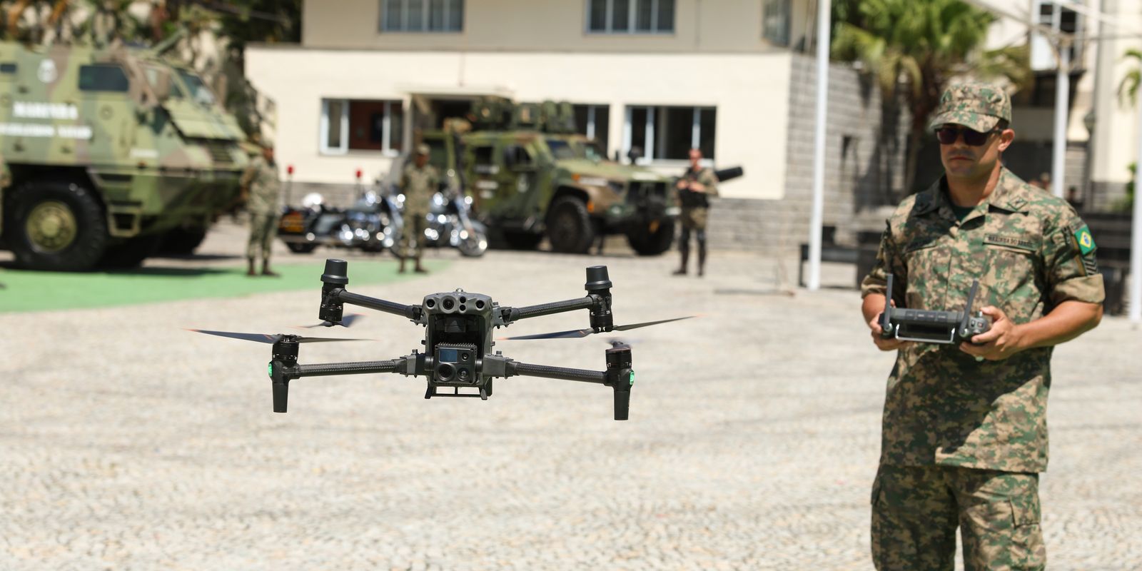 Fuzileiros navais adotam novas tecnologias voltadas à defesa e gestão de catástrofes