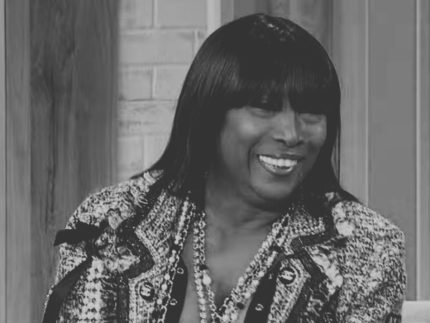 Atriz Kiki Shepard, de 