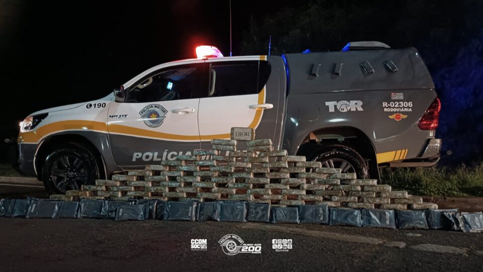 Mais de 140 kg de drogas são apreendidos em carreta na rodovia Raposo Tavares, em Palmital/SP