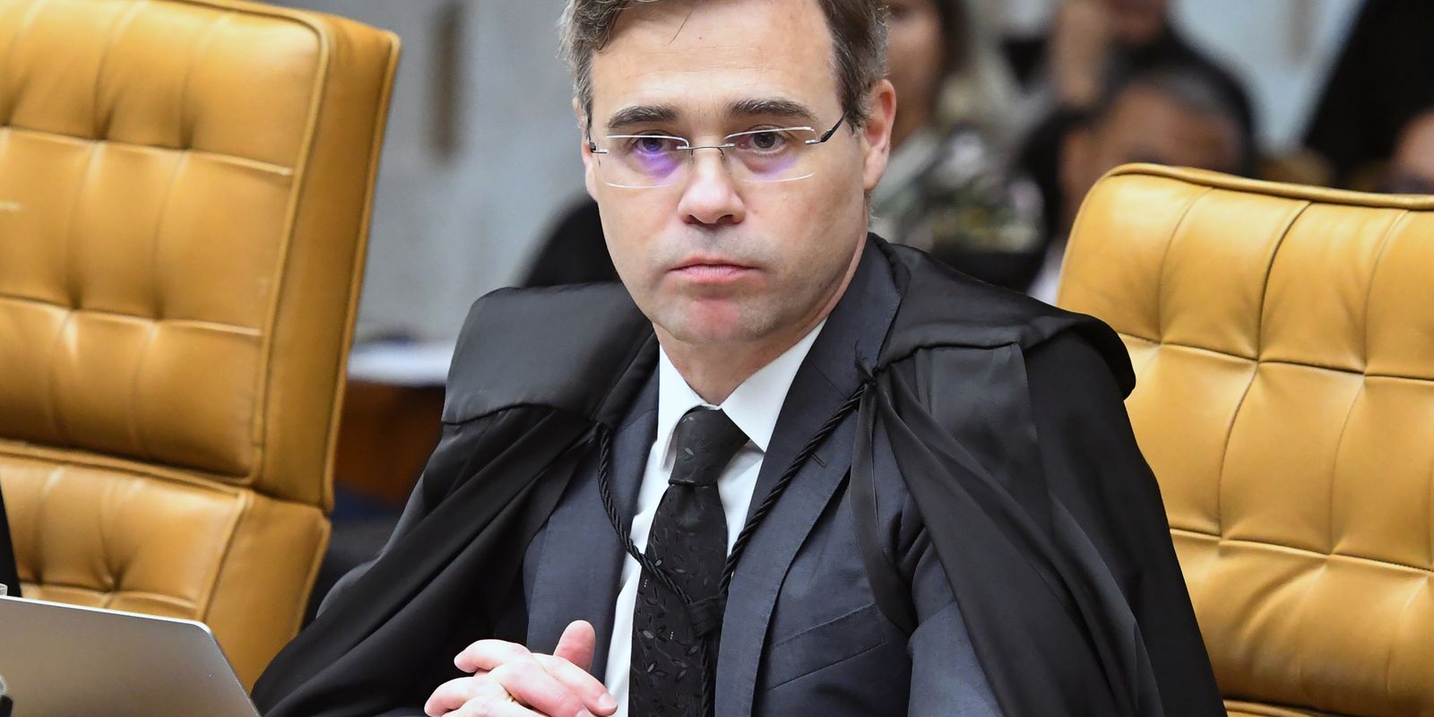 Mendonça estende prazo de investigação sobre fraudes no Banco Master