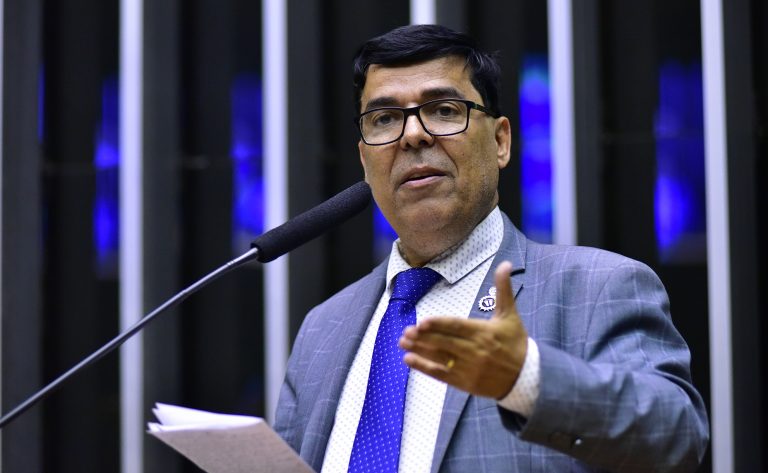 Falece aos 58 anos o ex-deputado federal Professor Paulo Fernando
