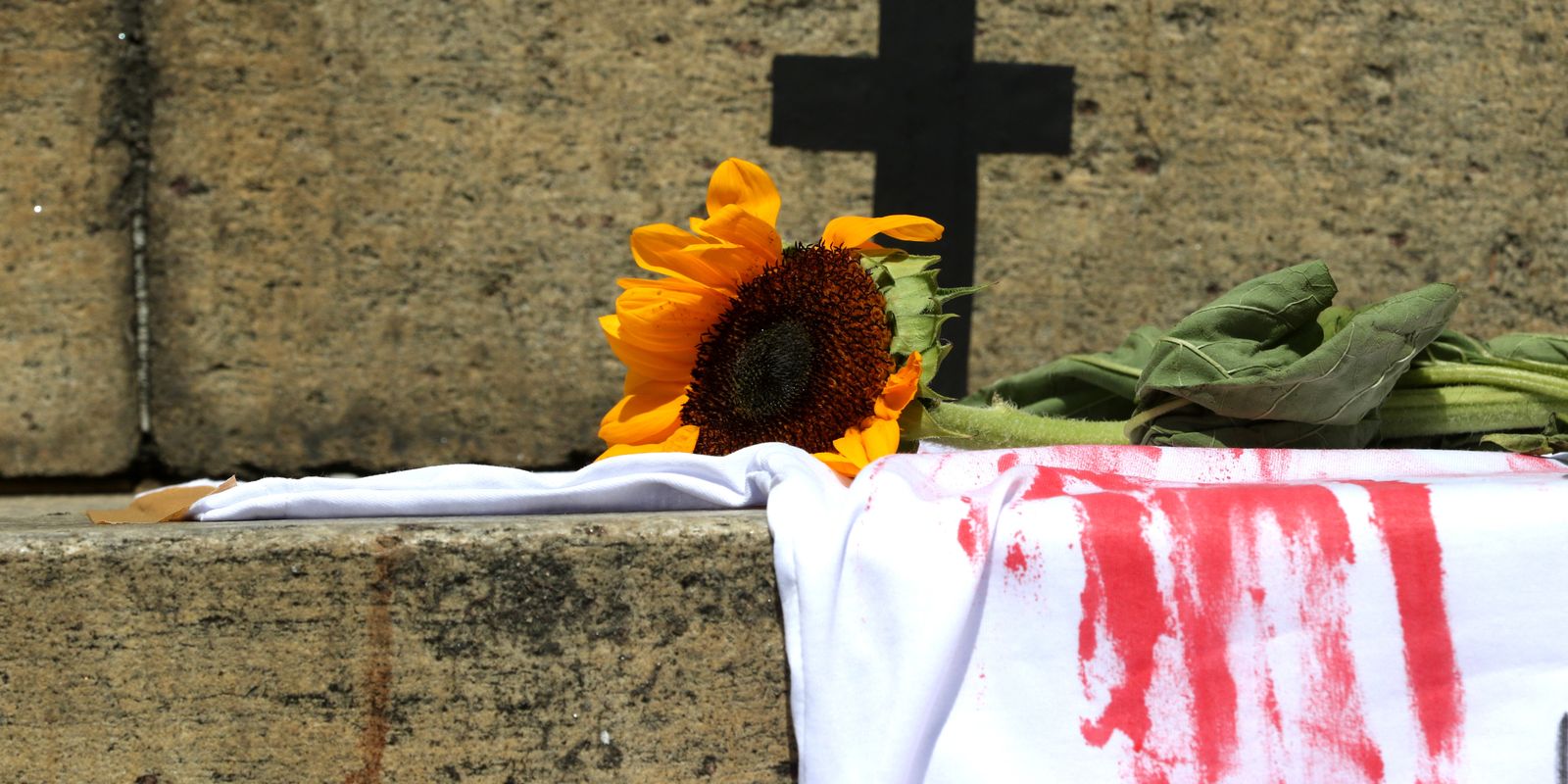 Casos de feminicídio no Brasil ultrapassam estatísticas oficiais em 38%