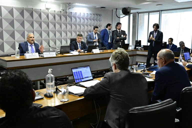 Parlamentares da CPMI do INSS terão acesso a dados sigilosos de Daniel Vorcaro