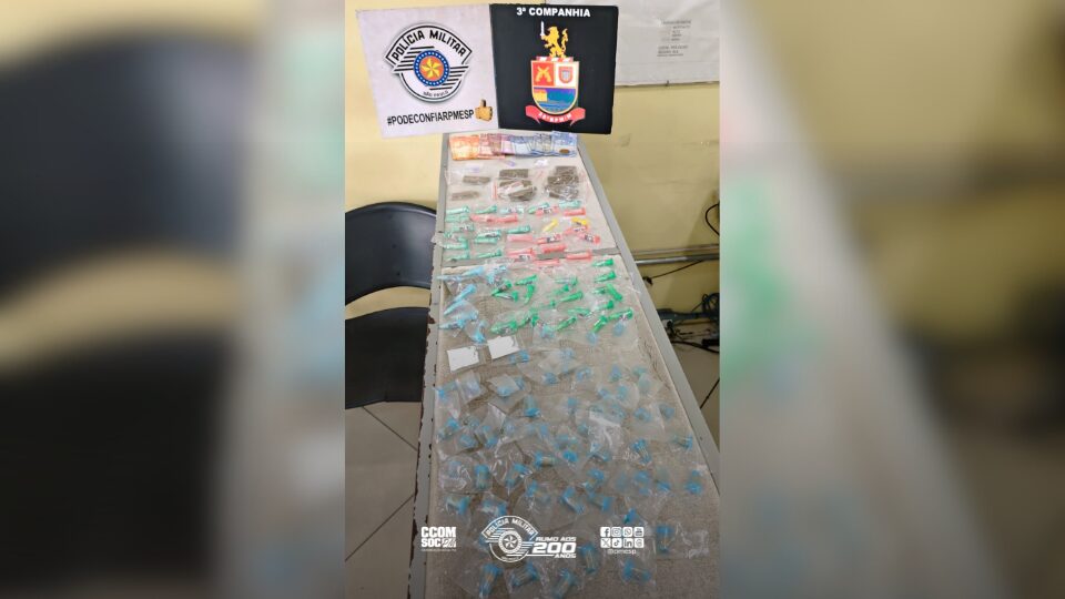 Polícia Militar captura traficante e apreende entorpecentes em Cajamar após denúncia