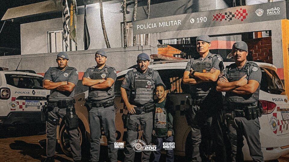Polícia Militar faz surpresa e celebra aniversário de criança que admira a corporação em Itararé