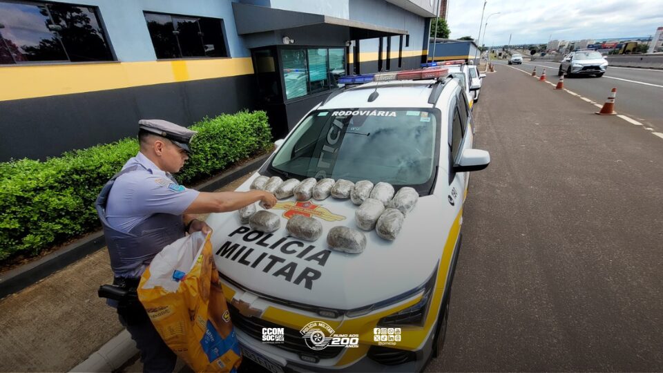 Polícia Rodoviária intercepta carregamento de drogas avaliado em R$ 60 mil em Bauru durante Operação Impacto