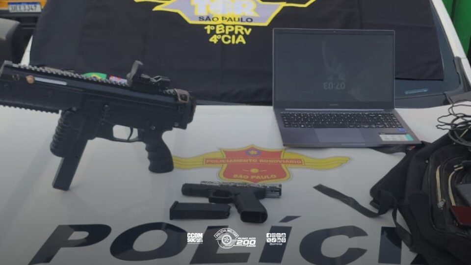 Operação conjunta apreende armamento e drogas na Baixada Santista