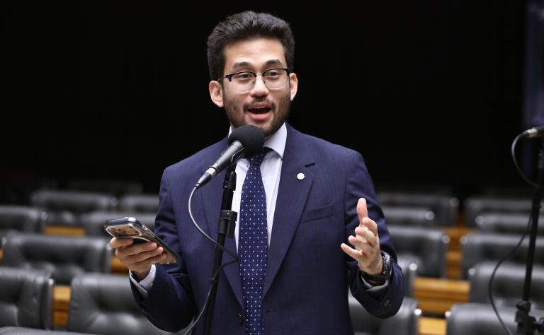 Projeto de lei propõe aumento de pena para importunação sexual