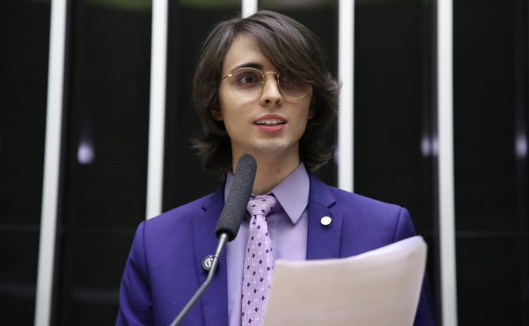 Projeto de lei propõe testamento digital simplificado e gratuito para bens virtuais