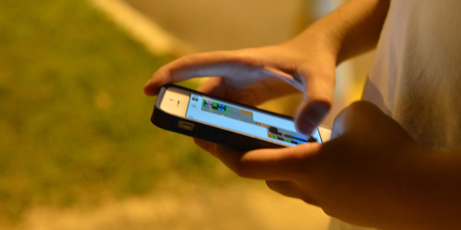 Redes sociais terão restrições para crianças com design manipulativo