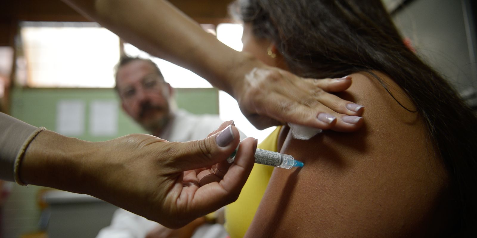 Progresso na imunização contra o HPV contrasta com persistência de óbitos por câncer