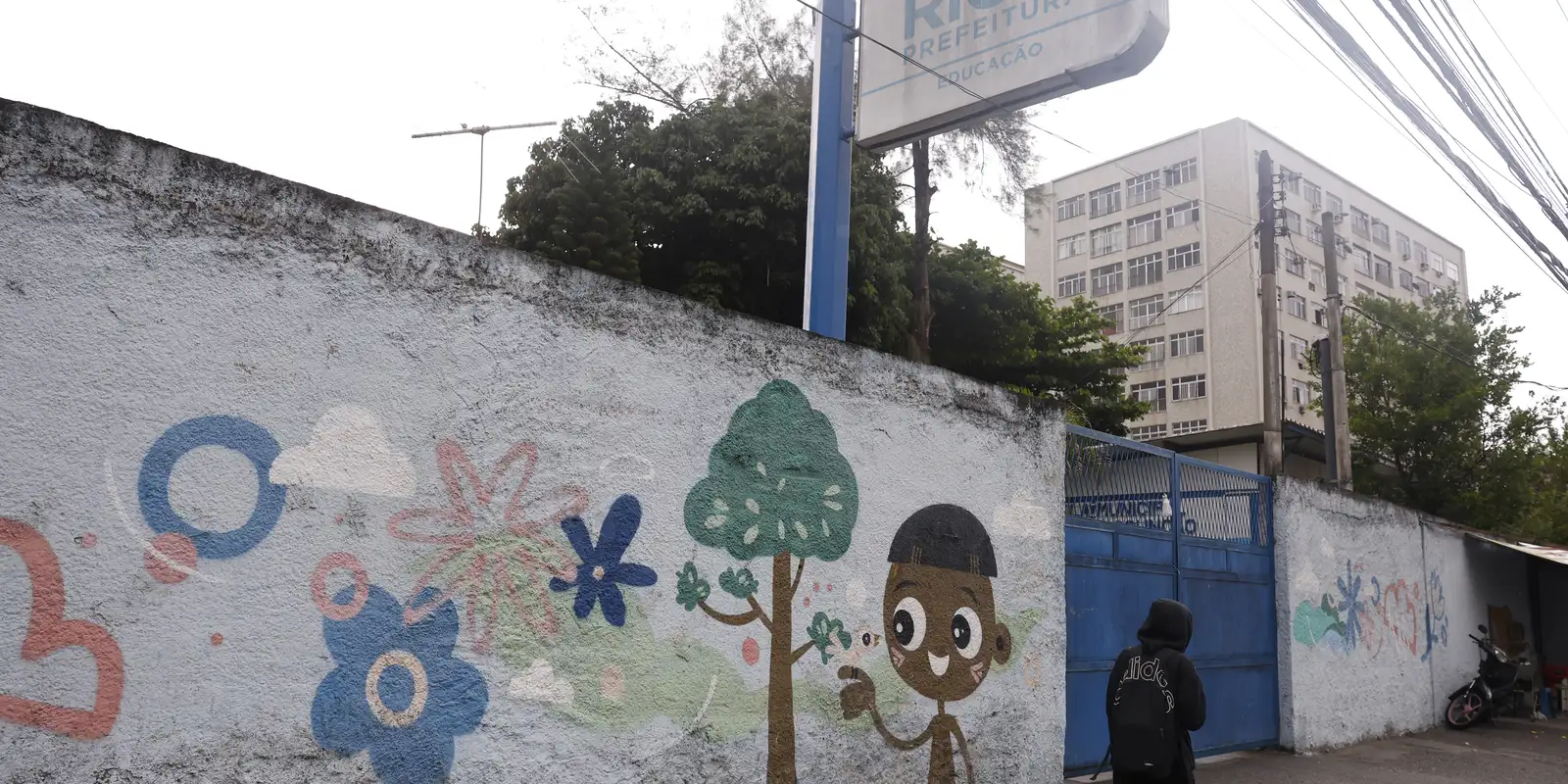 Violência no Rio de Janeiro impacta transporte e acesso à educação