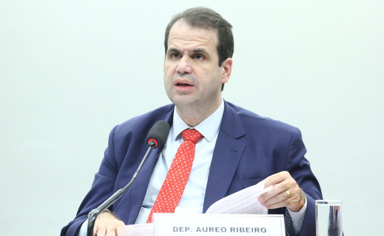 Deputados aprovam mudança no símbolo internacional de acessibilidade