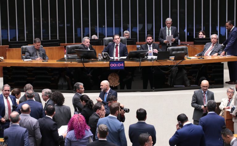Câmara valida proposta de isenção de ISS para a Copa do Mundo Feminina de 2027