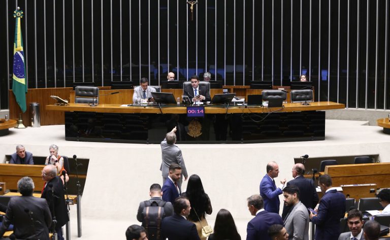 Câmara dos Deputados acelera tramitação de nove projetos de lei