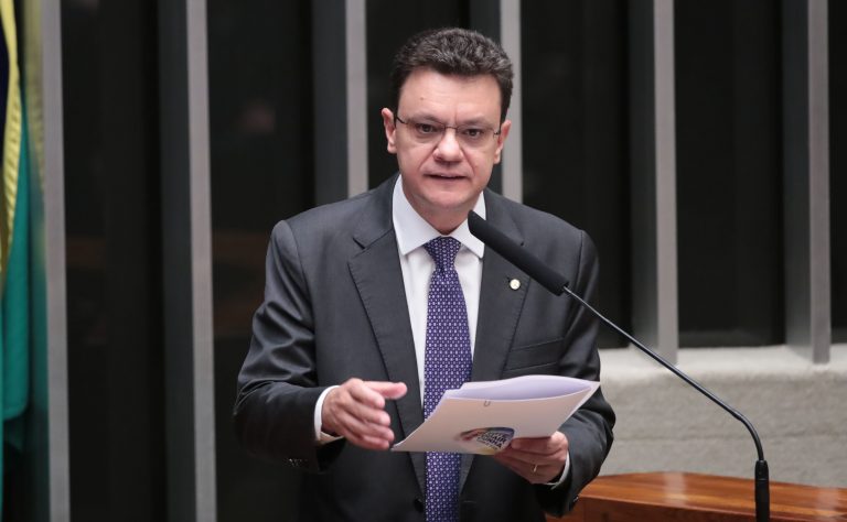 Câmara dos Deputados escolhe Odair Cunha para integrar o TCU