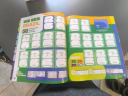 Álbum da Copa vaza e levanta dúvidas sobre convocação de Neymar para o Brasil