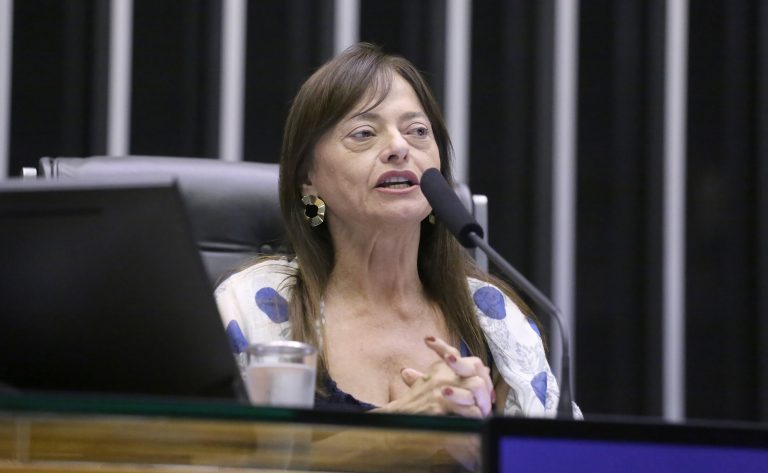 Comissão discute prioridades em direitos humanos; participe do debate