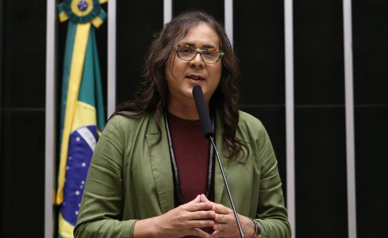Comissão debate inclusão de Lenacapavir no SUS para prevenção ao HIV; participe da audiência
