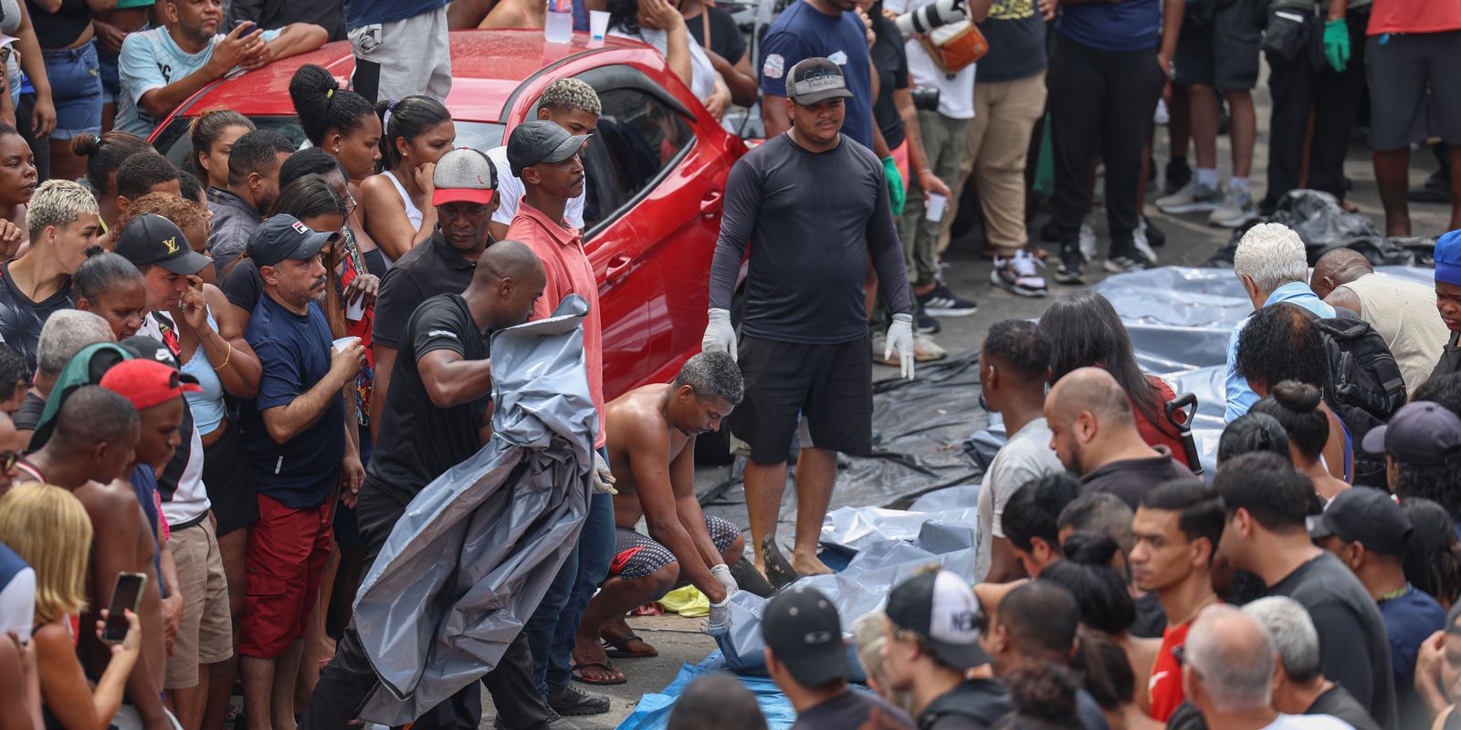 Governo do Rio afirma ter repassado imagens da Operação Contenção à Polícia Federal