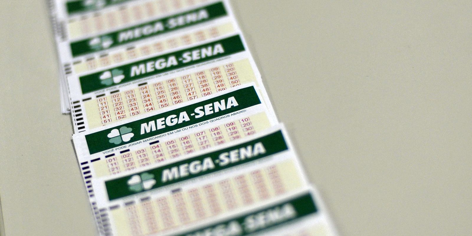 Mega-Sena acumula mais uma vez e sorteio principal pode chegar a R$ 60 milhões
