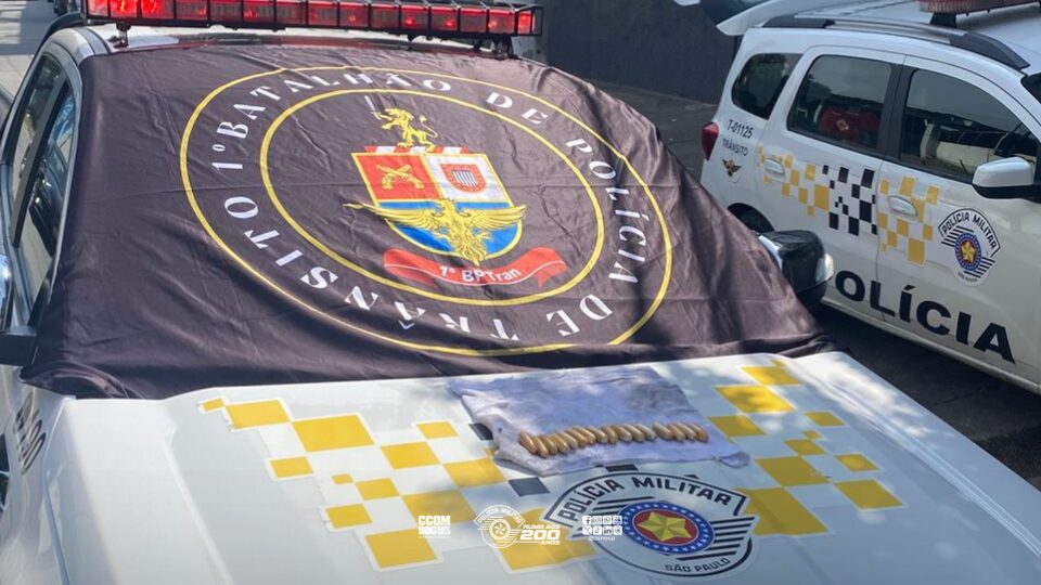 Polícia Militar frustra tráfico internacional com apreensão de cocaína em ônibus