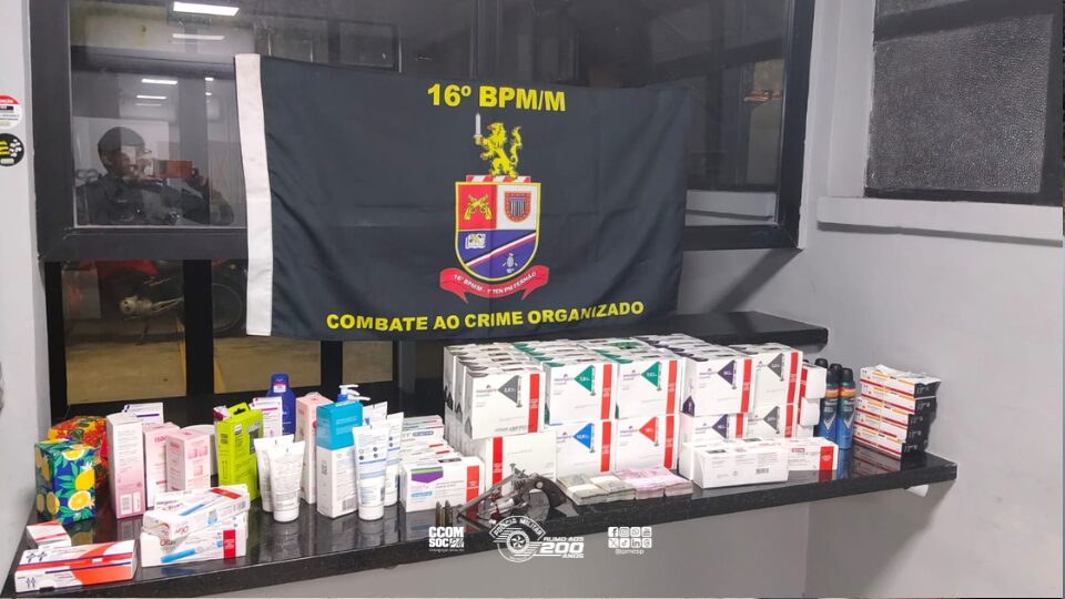 Polícia Militar detém dupla, recupera carga valiosa de medicamentos e apreende arma na zona sul de São Paulo